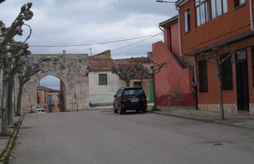ARCO DE VILLAHOZ - Foto 1