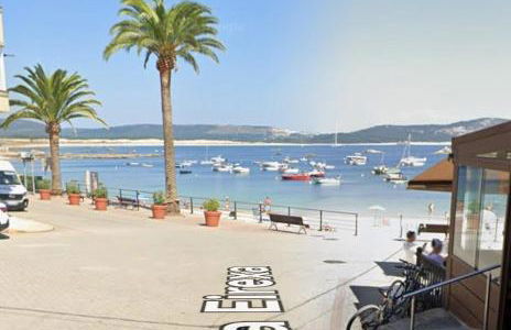 Céntrico apartamento en Corrubedo - Foto 2