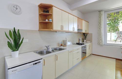 Abelia, two terraces, hot tub, free parking - Foto 28