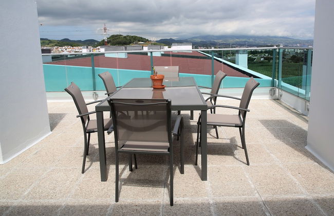 Roof Top Terrace Apartment PDL - Foto 12