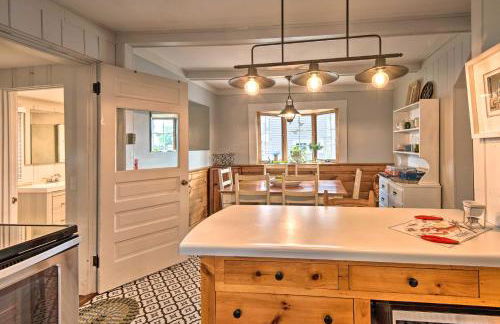 Charming Pine Point Cottage - 2 Blocks to Ocean! - Foto 11