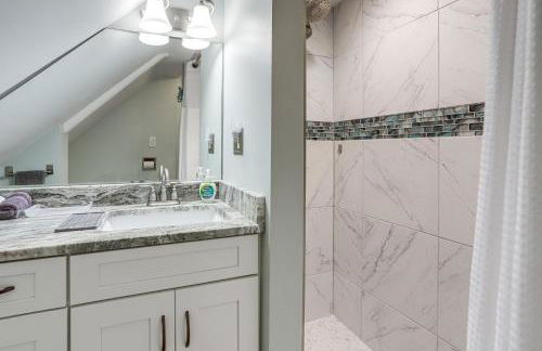 3 Mi to Cedar Point Sunny Sandusky Home with Yard - Foto 16