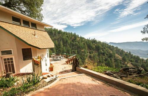 Cozy Rustic Mountain Home with Breathtaking views - Foto 1