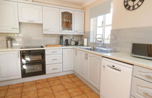 Glyn Cottage - Photo 11