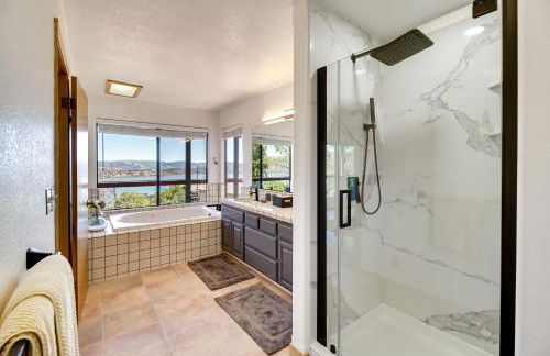 Idyllic Kelseyville Home with 2 Decks and Views! - Foto 17