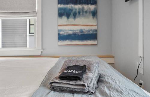 Rare Waterfront Luxury Penthouse|Bearskin Neck - Foto 25