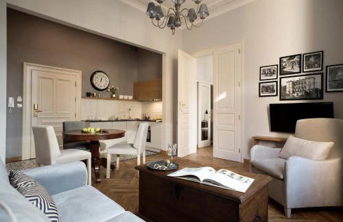 Belle Epoque Residence - Photo 14