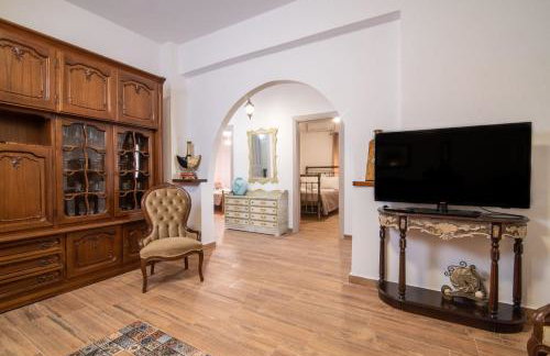 Vintage project house - Photo 1