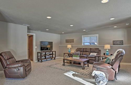 Lead Family Home with Hot Tub, 2 Mi to Deer Mountain - Foto 15
