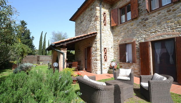 Villa in Suvereto with Pool and Scenic Views - Foto 2, Imagen principal