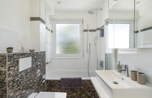 Guermache Apartments - Jungle Design Apartments, Zentrum, Parkplatz, Küche, Wlan - Foto 39