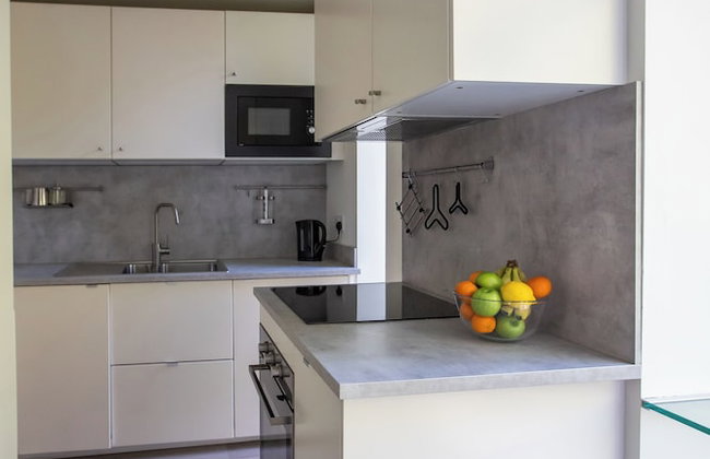 Grand Canal District Apartments - Photo 25
