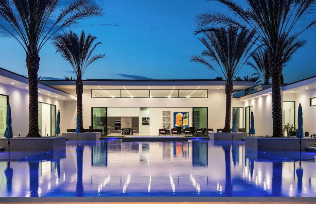 Sleeps 26 Pool, Hot Tub, Pickleball & Putting Green Bravo Villa #12 by Avantstay - Foto 49