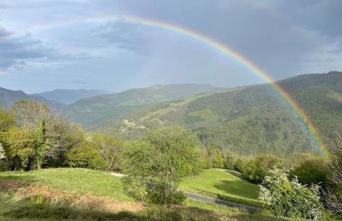 Total Peace and quiet on the top of the mountain, - Foto 10