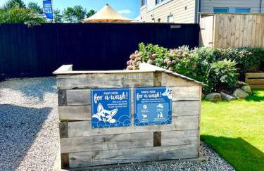 The Driftwood Den - Photo 36