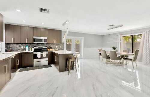 Luxury Vacation Home - Private Pool Outdoor Living - Foto 27