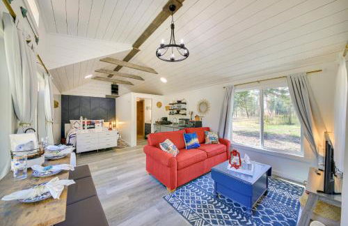 Eureka Vacation Rental Steps to Creek and Fishing! - Foto 3