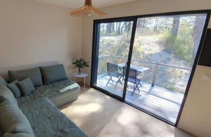 L'escapade suspendue - logement Le Cèdre Rouge, vue pinède et spa - Foto 11