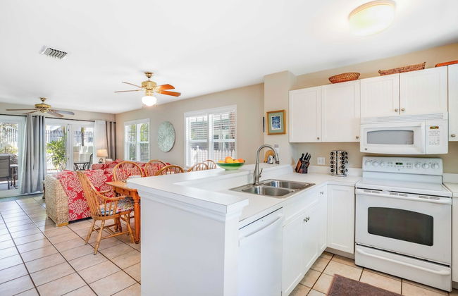 Linger Longer by Avantstay Key West Walkable Gated Community, Shared Pool Week Long Stays Only - Foto 9