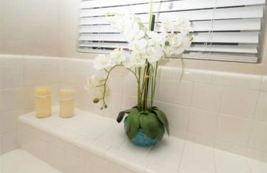 Spacious house with pool heater, hot tub, billiards - Foto 21