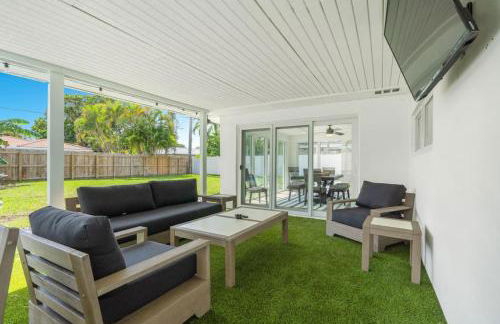 Delilas Chic 3 Bedroom 2 bath Abode with Heated Pool - Foto 55