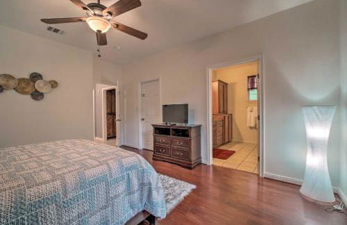 Cozy Family Retreat - 10 Mi to Lake and Trails! - Foto 11