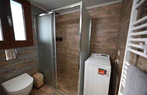 Unick Seaview Luxury Living - Photo 23