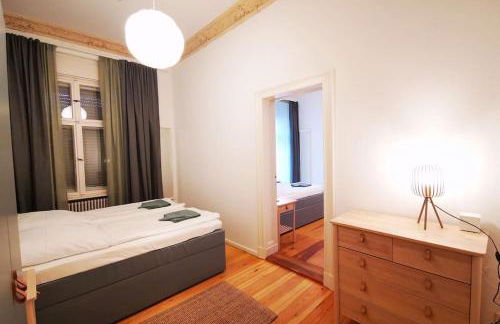 LANG Li by ROCKCHAIR Apartments l SUPERHOST Status l 2 Bedrooms Boxspringbeds in City Center - Cozy Family & Business Flair welcomes you! - Foto 34