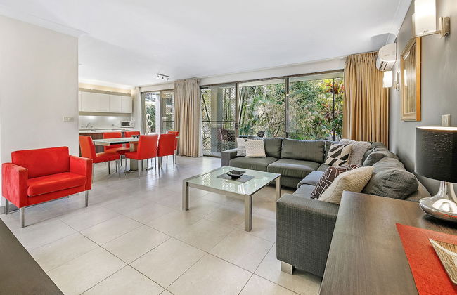 Smugglers on the Beach - Foto 32