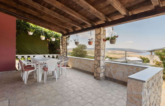 Simplistic Holiday Home in Jasenice Rovanjska near Sea - Foto 1