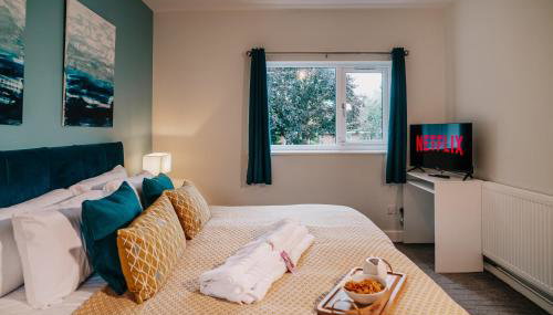 Spacious 4-bed Ample Parking Fast WiFi Contractor Family Friendly - Foto 2