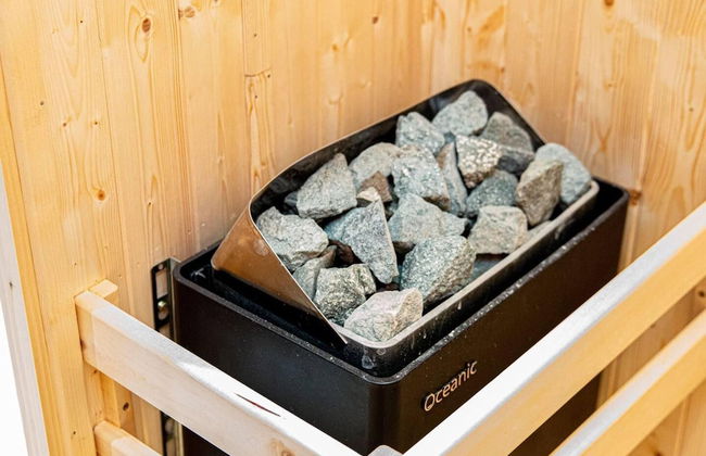 1-bed Apartment With Private hot Tub, Sauna & gym - Foto 18