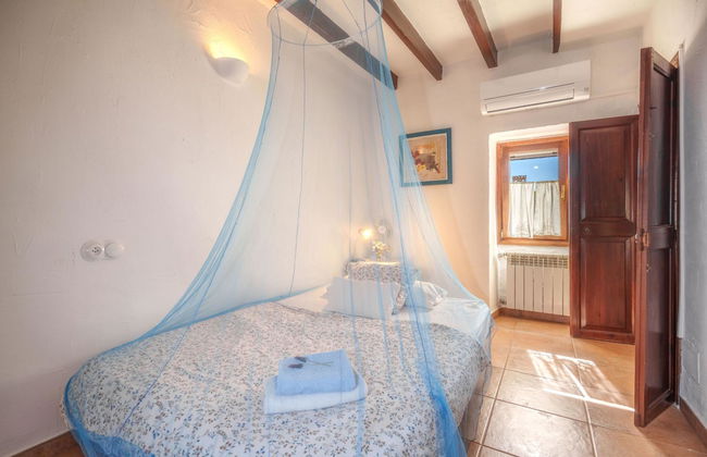 Maria Fumet - Foto 12