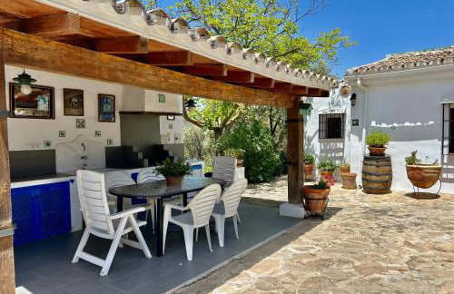 Casa de Campo La Mejorana Refugio entre olivos sin renunciar al confort - Foto 14