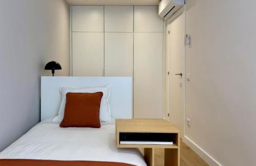 Brand new apartment with views in Barcelona - Photo 22