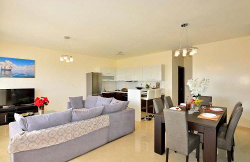Luxury Suites in Stavromenos - Photo 8