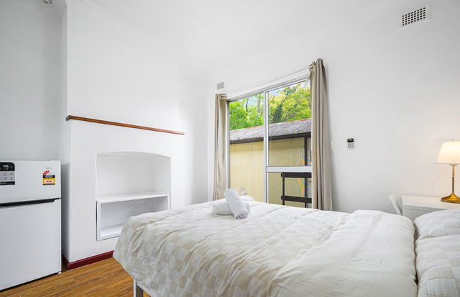 Metawise/parramatta Cozy Room With Furniture Wifi - Photo 4