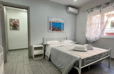 Dimora di Antonietta Room - near Train Station & Wi-Fi - Foto 2