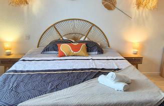 Angélique- Matelas confort - Clim - Wifi - Gare - Foto 12