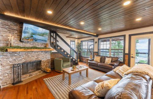 Mountain High Cabin with hot tub fire pit & indoor pool - Foto 1