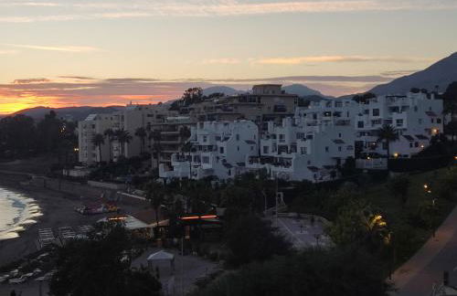 Front Sea View Penthouse - Photo 8