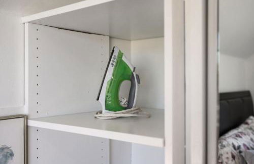 Spacious 4BR House Free Parking w Backyard BBQ - Foto 54