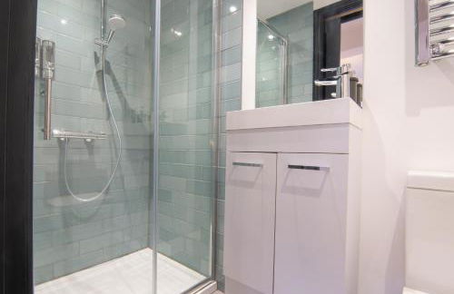 Former 16th Century Inn - In the heart of Macclesfield, gateway to the Peaks - Photo 19