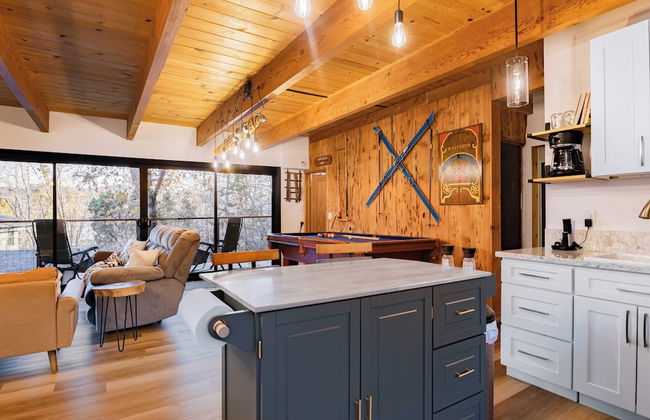 Legacy Hideaway by Avantstay Deck + Hot Tub - Foto 24