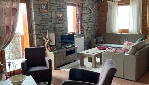 Chalet spacieux de 150m² pour 10 pers, au pied des pistes - FR-1-807-81 - Foto 2