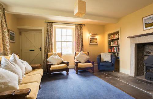 Sundial Cottage - Photo 3