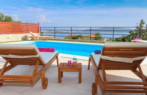 Holiday home Magic view with private heated pool - Photo 10