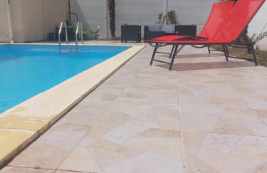 petite maison sympathique plein de charme - Foto 6