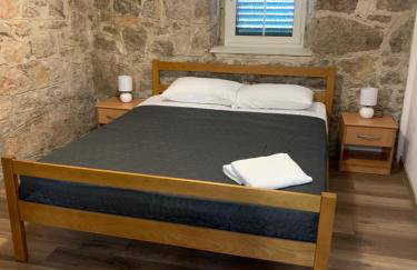 Fig Tree Murter - Photo 9