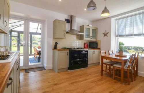 Ael Y Fron - Photo 13